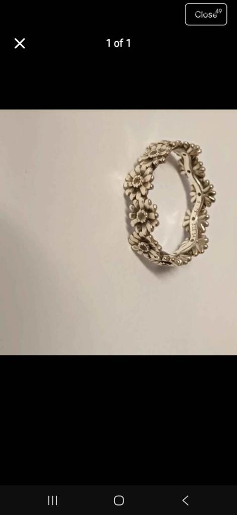 Pandora daisy ring