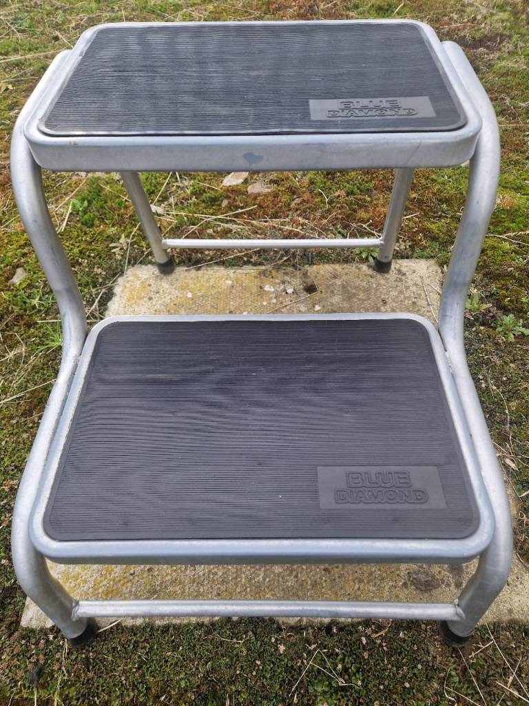 Caravan step