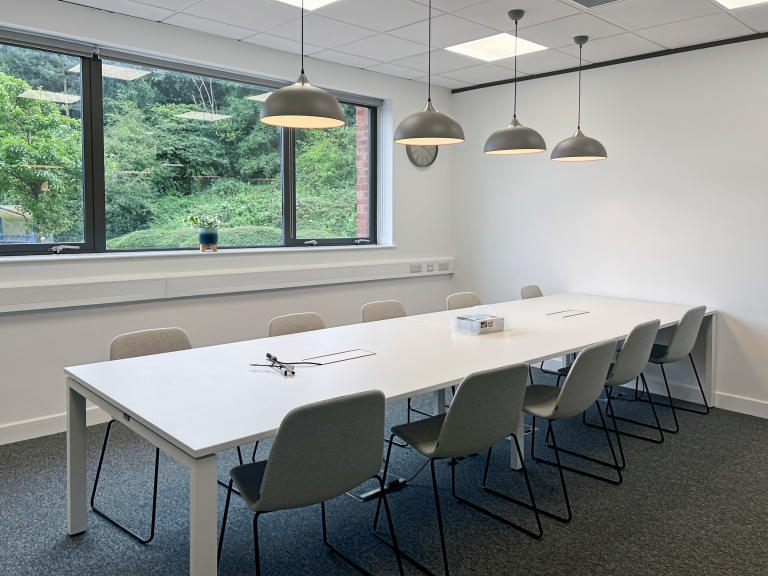 Leamington Spa - CV346TT \ Flexible Workspace for Up to 10 Desks