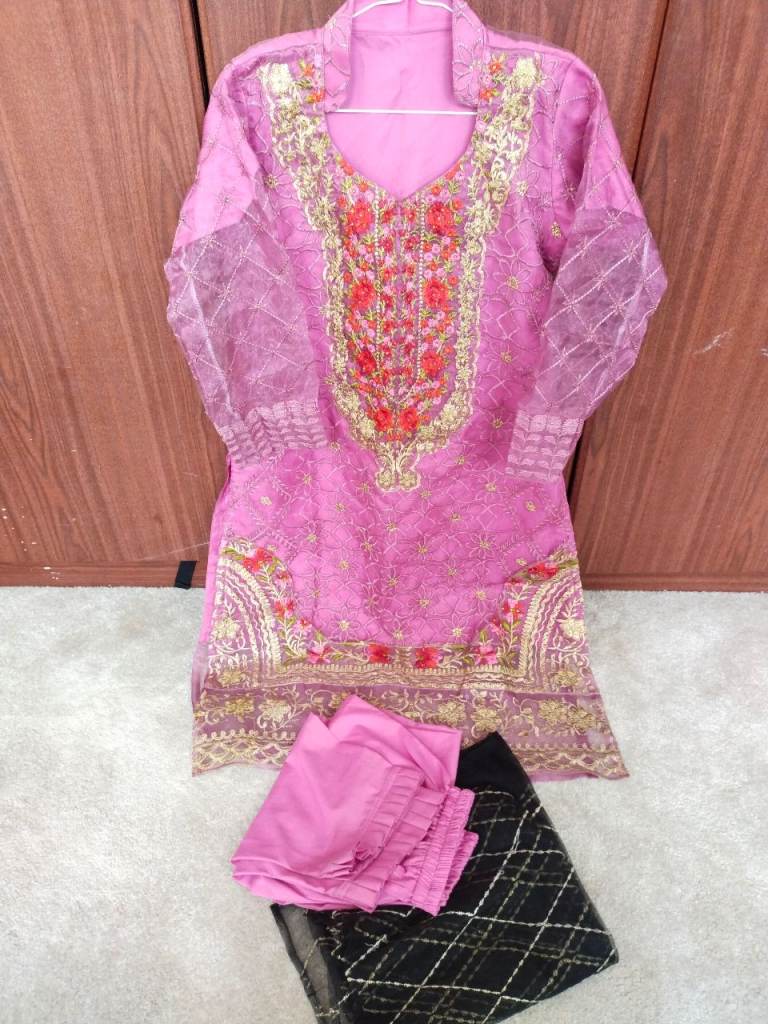Beautiful Pink Embroidered Asian Suit – As Good As New