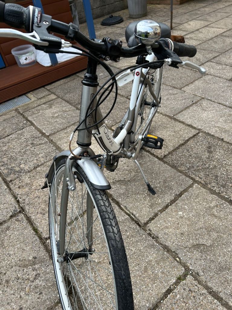 Ladies Touring bike