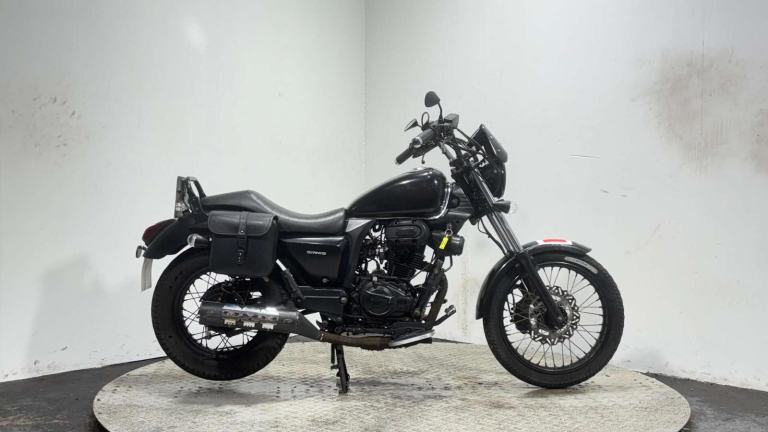 Sinnis Hoodlum 125 ZS, 2017, 15K, 125CC MOT SEP 26 CRUISER, SPARES/REPAIR/PROJEC