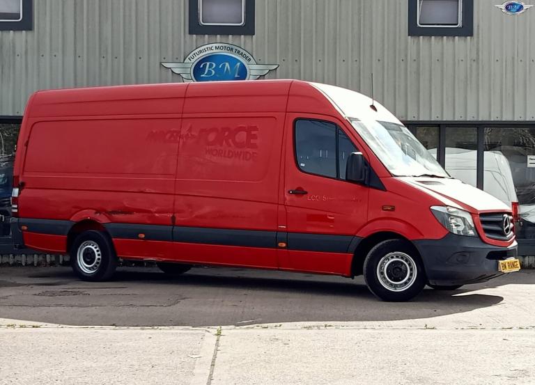 MERCEDES-BENZ SPRINTER 2.1 311 CDi Red Manual Diesel 2017