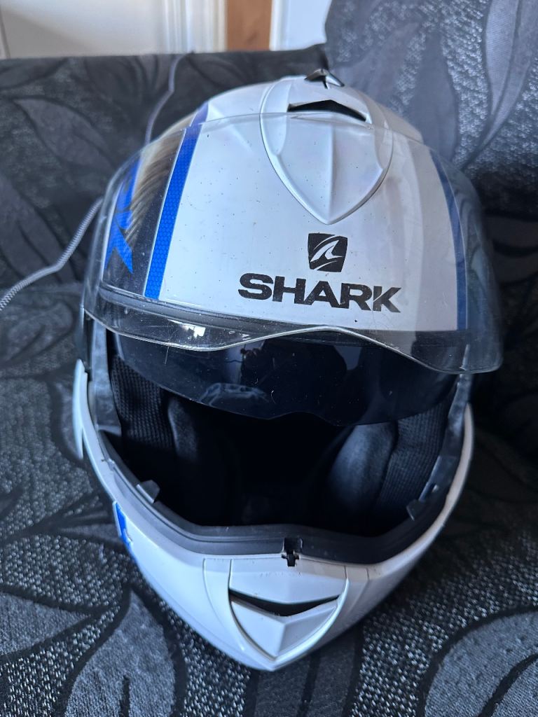 Shark Evoline series 3 motorcycle helmet Medium