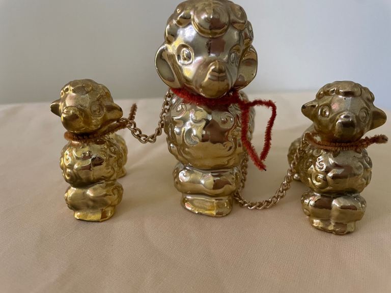 Vintage Gold Coloured Poodle And Two Pups