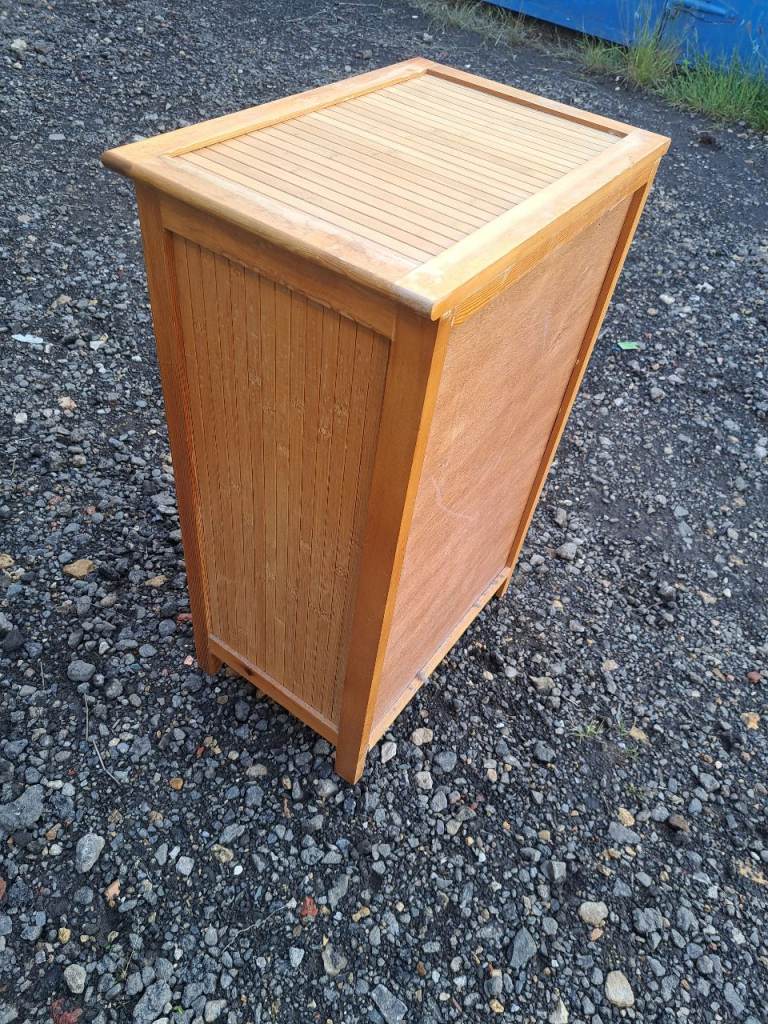 4 drawer brown wood unit