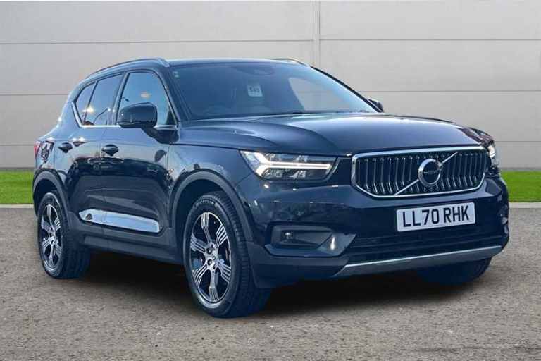2020 Volvo XC40 2.0 B4P INSCRIPTION 5DR AUTO Estate Petrol Automatic