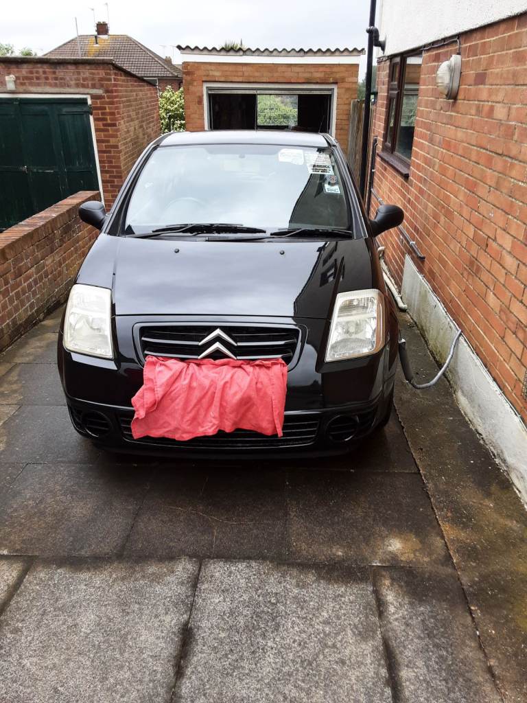 Several Citroen C2 parts for sale. Tell me what you need?? 