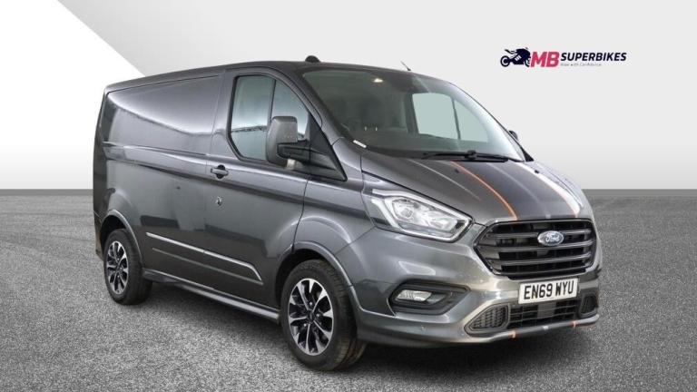 FORD TRANSIT CUSTOM SPORT 2020 (69) 185 BHP SWB PANEL VAN + FULL SERVICE HISTORY