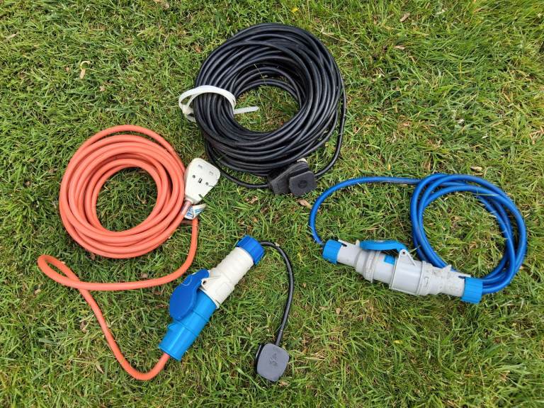 Caravan etc hookup cables 