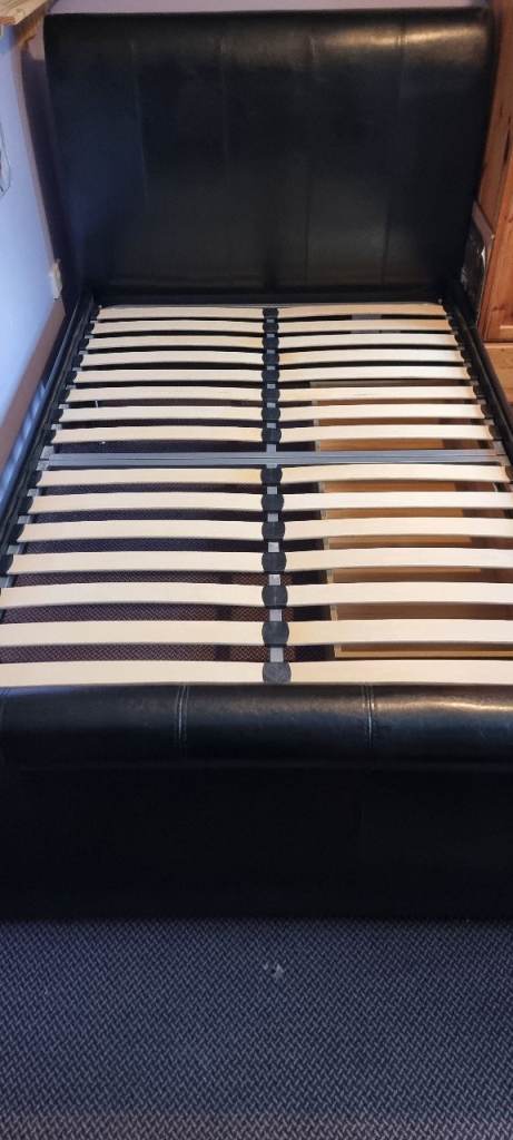 Small Double Sleigh Bed