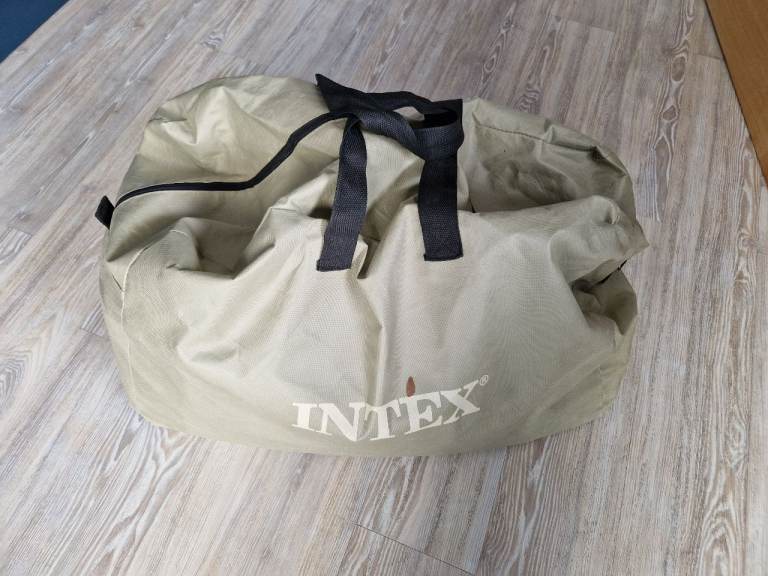Intex Explorer K2 Kayak with Paddles – Good Condition