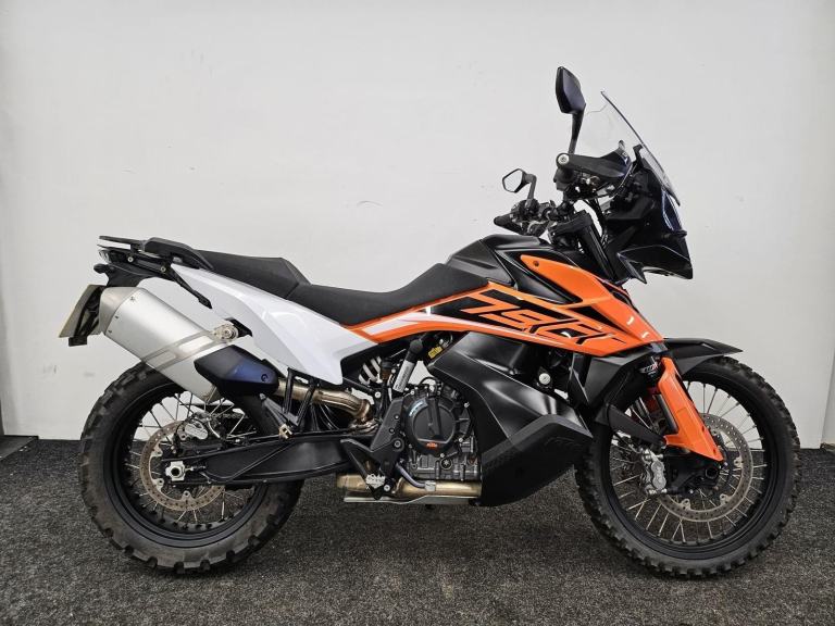 KTM 790 ADVENTURE ** READY TO GO TODAY - QUICKSHIFTER + - RIDER MODES ** 