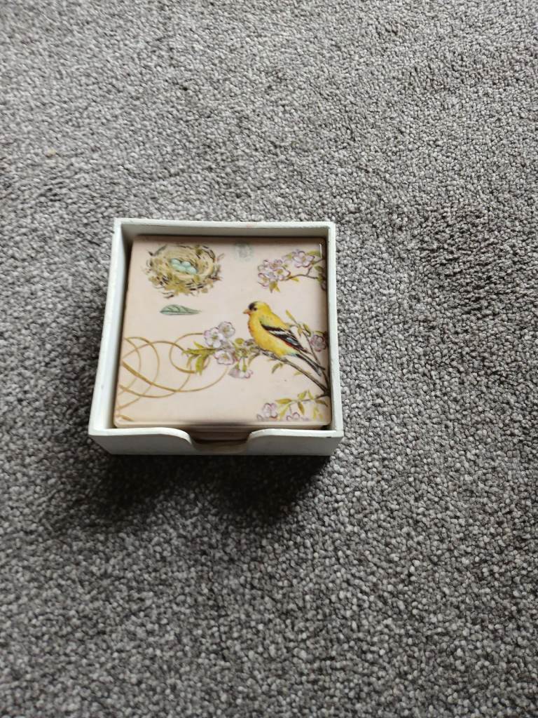 Set of 4 ceramic coasters 