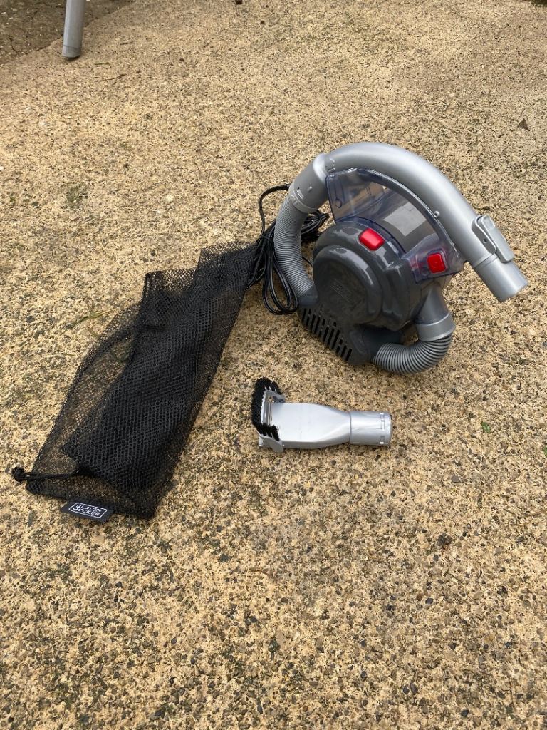 Car hoover black and decker 