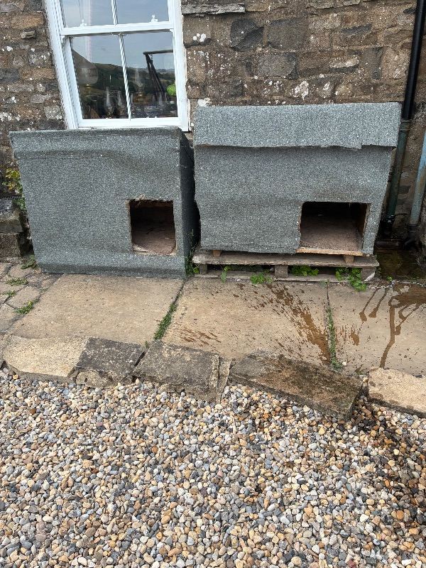 Dog kennels x 2 fully water proof 