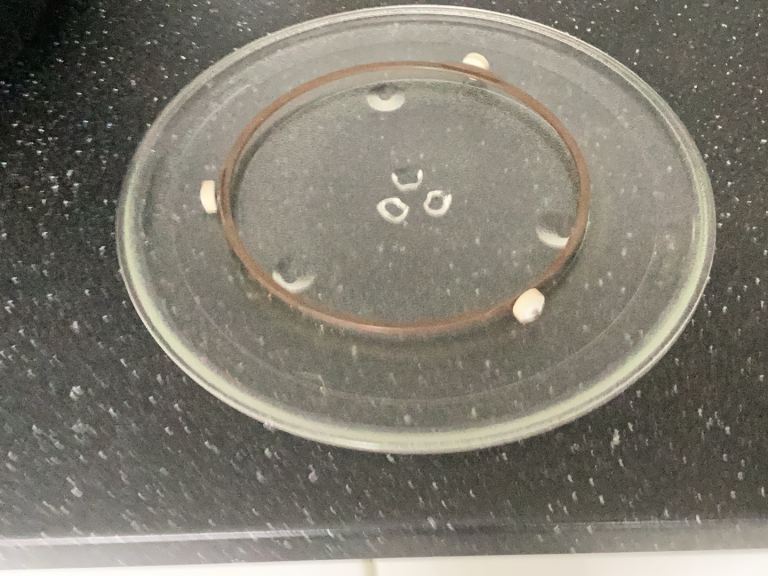 Microwave glassplate