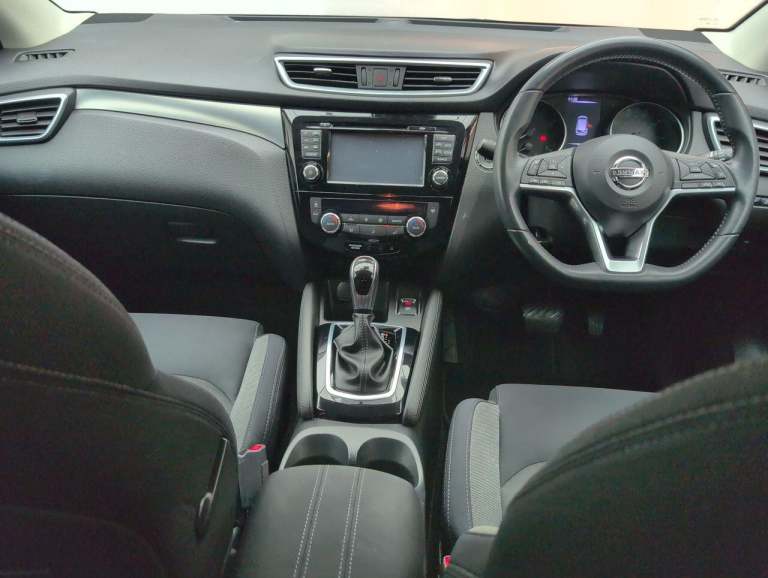 2017 Nissan Qashqai 1.2 DIG-T N-Connecta SUV 5dr Petrol XTRON Euro 6 (s/s) (115 ps) HILL START HA...