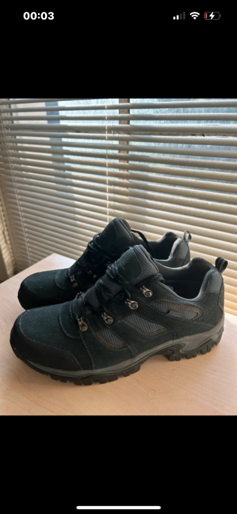 Mountain warehouse hiking shoes size 11