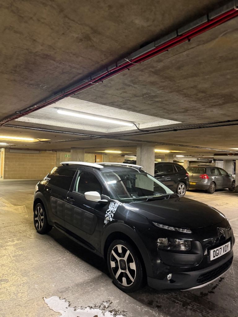Citroen, C4 CACTUS, Hatchback, 2017, Manual, 1199 (cc), 5 doors