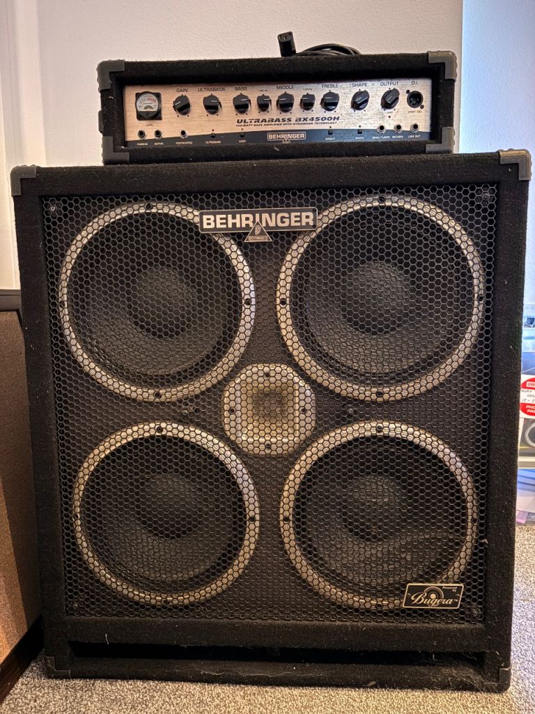 Behringer BX4500H Ultrabass 450W Bass Amplifier Head