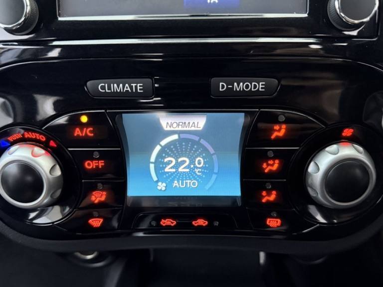 2014 Nissan Juke 1.5 dCi 8v n-tec SUV 5dr Diesel Manual Euro 5 (s/s) (110 ps) HATCHBACK Diesel Ma...