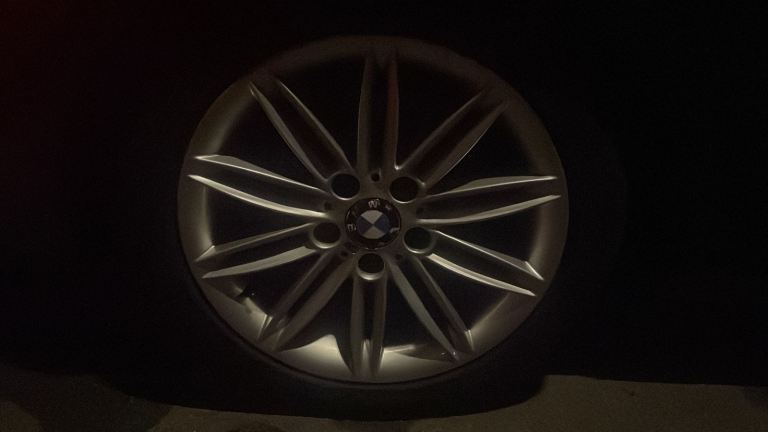 BMW m sport 17inch with good tyres 
