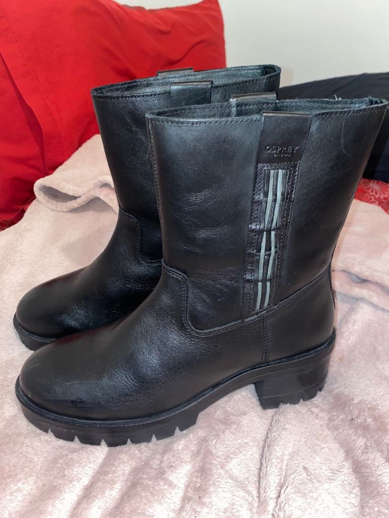 Osprey London shoes/boots