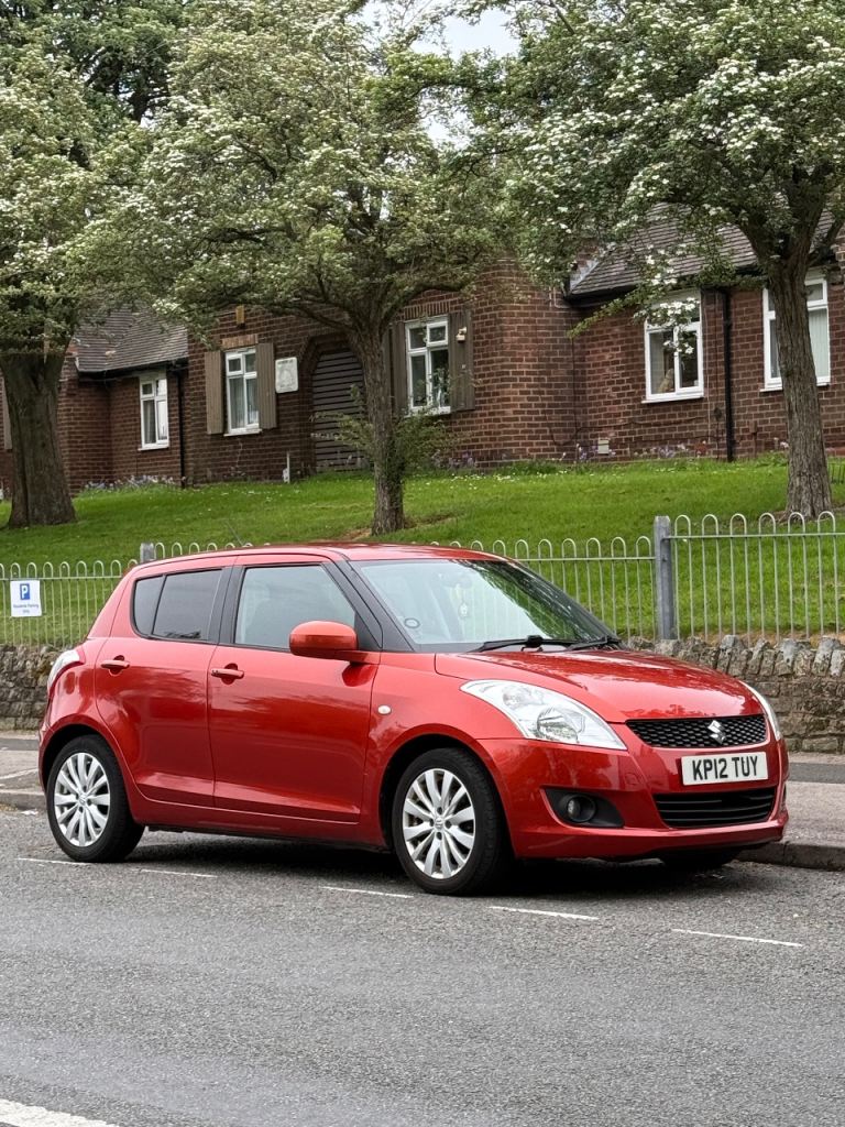 Suzuki, SWIFT, Hatchback, 2012, Manual, 1242 (cc), 5 doors