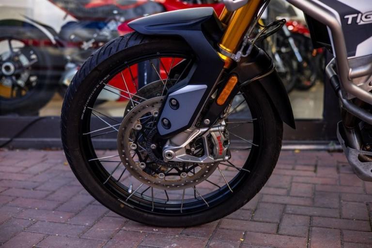 Triumph Tiger 900 RALLY PRO ! SCORPION ! EXTRAS ! STUNNING