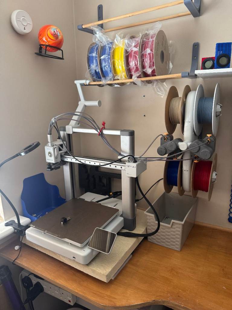 Bamboo Lab A1 3d printer with 4 spool AMS and 4 * 1kg Spools of eSun PLA+