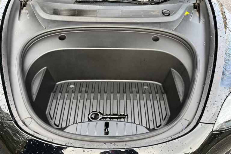 2021 Tesla Model 3 Long Range AWD 4dr Auto SALOON ELECTRIC Automatic