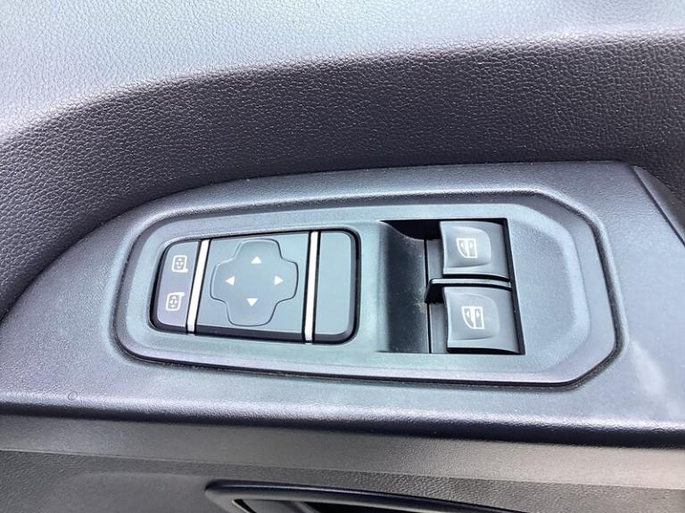 2022 Renault Trafic dCi Blue LL30 Business+ LWB L/R A/C Euro 6 LWB Panel Van Diesel Manual