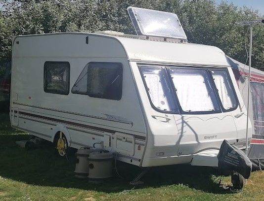 2000 Swift Challenger 530 SE, 4 Berth Touring Caravan