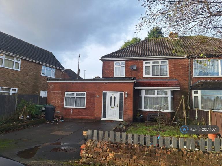 6 bedroom house in Yew Tree Road, Dudley, DY2 (6 bed) (#2831467)