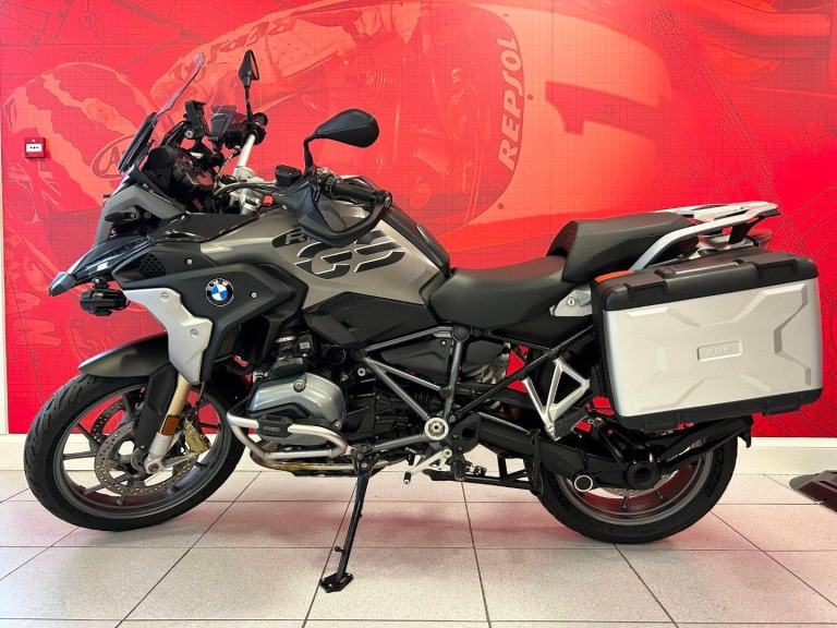 2017 BMW R1200GS TE EXCLUSIVE - 17744 miles