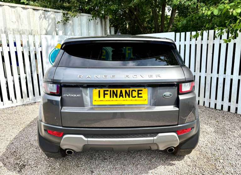CAN'T GET CREDIT? CALL US! Range Rover Evoque 2.0 Td4 SE Tech AWD, Auto - £249 DEPOSIT, £82 PER WEEK