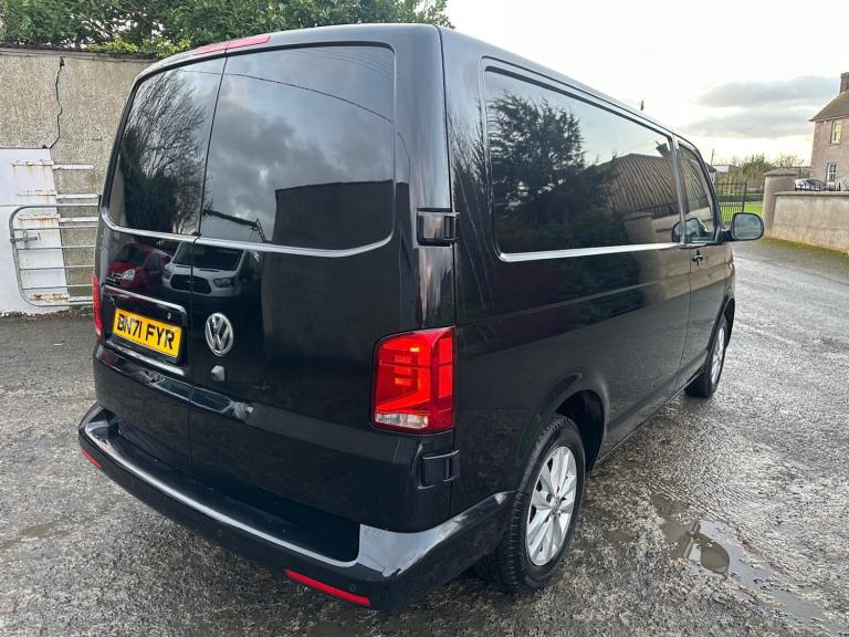 VOLKSWAGEN TRANSPORTER 2.0 TDI T28 Highline 2021