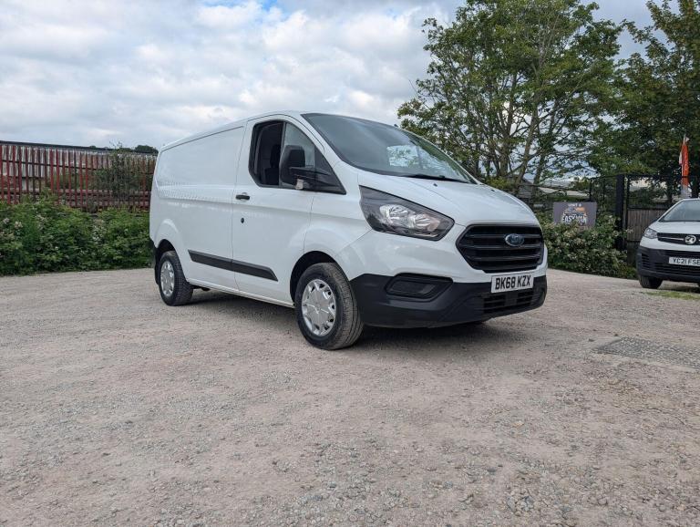 2018 Ford Transit Custom 2.0 TDCi 105ps Low Roof Van PANEL VAN DIESEL Manual