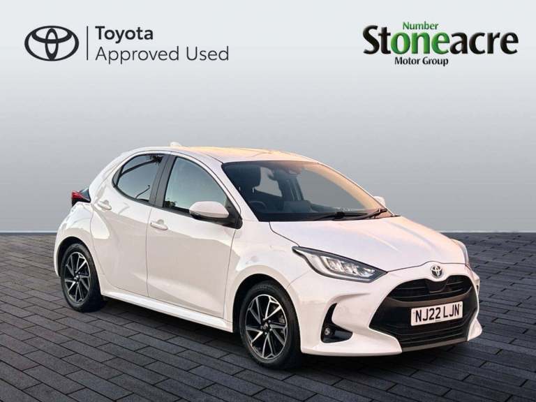 2022 Toyota Yaris 1.5 Hybrid Design 5dr CVT HATCHBACK PETROL/ELECTRIC Automatic