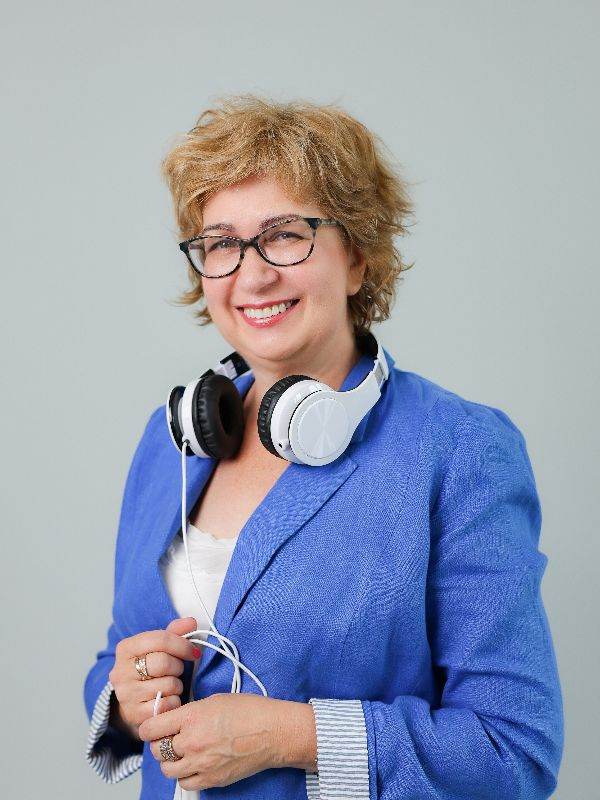 English Tutor Online | UK Workplace Communication for International Professionals (B1+) Online