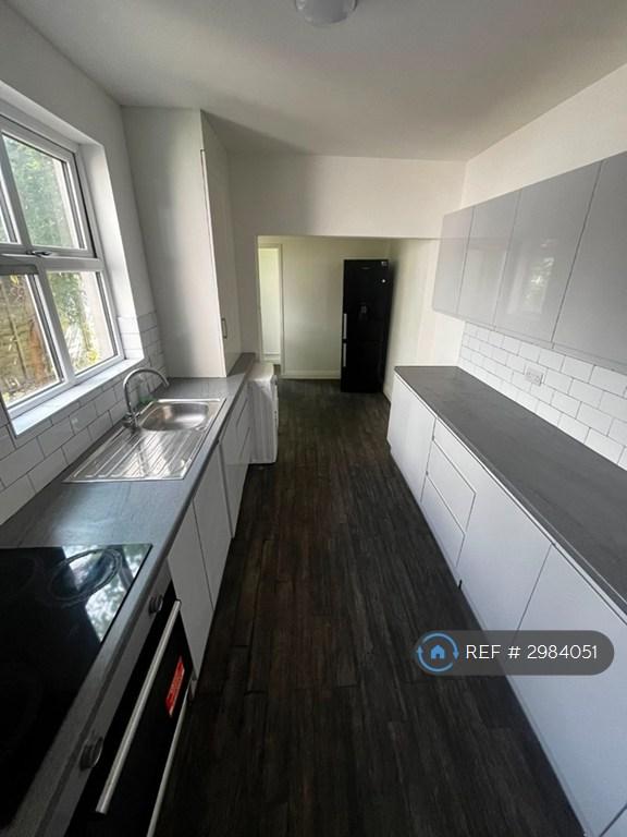 4 bedroom house in Pendrill St, Hull, HU3 (4 bed) (#2984051)