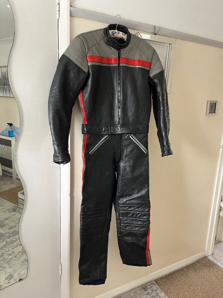 Scott motorbike leather suit 