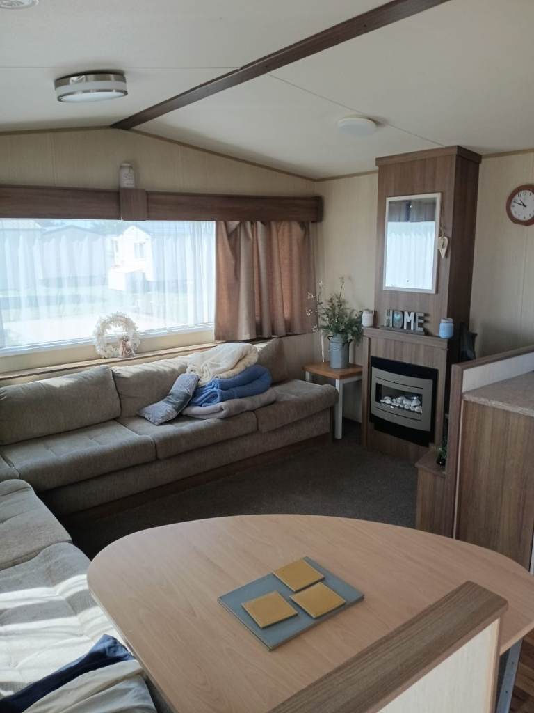 3&2bed caravan 