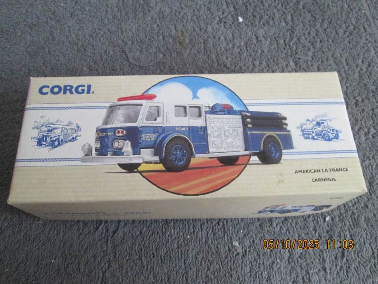 1/50 CORGI AMERICAN LA FRANCE CARNEGIE (97323)
