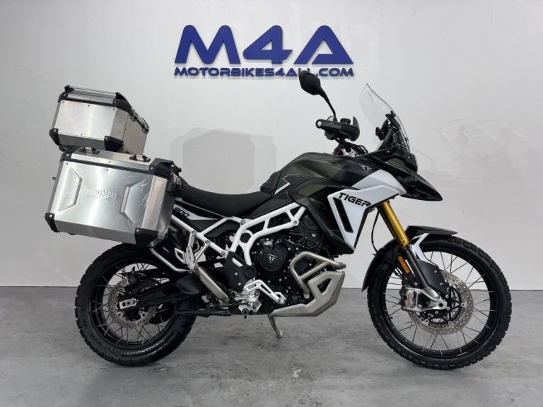 TRIUMPH TIGER 900 RALLY PRO 2025