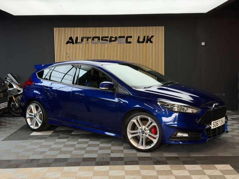 2017 Ford Focus 2.0T EcoBoost ST-2 5dr HATCHBACK PETROL Manual