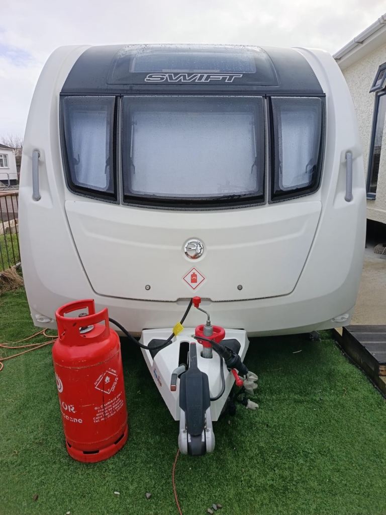 2015 Swift Challenger sport 554 caravan 