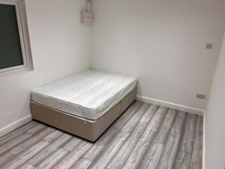 1 bed 1 bath Flat