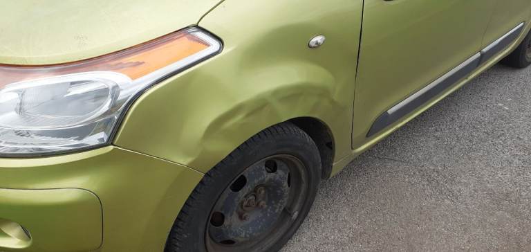 Citroen c3 picasso diesel spares or repair 